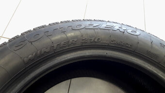 225/55R17 ZIMNÉ Pirelli - 8