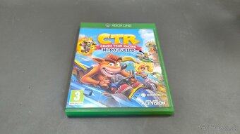 Xbox One X 1TB - 4K Gaming + HRY - 8