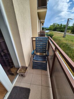 NA PREDAJ 2i byt v lukratívnej časti obce NEMŠOVÁ - 8