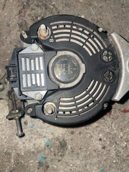 🔋 Originál Alternátor Valeo A13N95 – 12V / 50A - 8