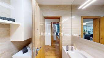 3-IZBOVÝ BYT,KOMPLETNÁ REKONŠTRUKCIA,STARÉ MESTO,72m2 - 8