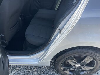 Volkswagen Golf 2.0TDi 130PS LIFE SERVIS STK - 8