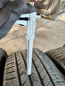 245/35 R21 Vredestein celoročné pneu - 8