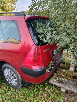 Predám Peugeot 307 - 8