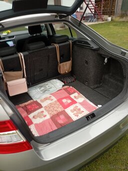 Predám Škoda Octavia 1.6 TDI v zachovalom stave - 8