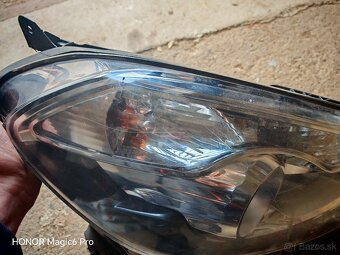 Predné svetlá Nissan Qashqai - 8