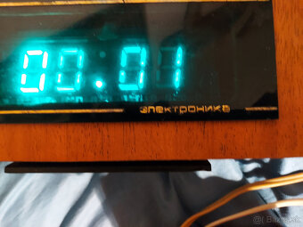 Predám ruské hodiny Elektronika - 8
