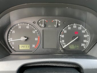 Skoda Fabia 1.4MPI combi - 8