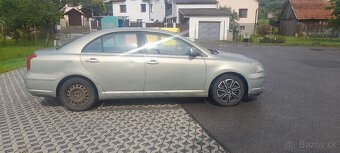 Rozpredam Avensis 2.0 vvti 108kw - 8