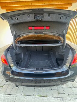 Predám BMW 320d xDrive A/T M packet - 8