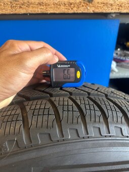 Predám zimné komplety R17 5x112, 215/65R17. - 8