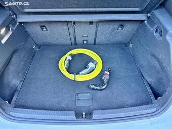 Volkswagen ID.3,62kWh,SoH 92%,1ST MAX,Masáže,sDPH 19.550,- E - 8