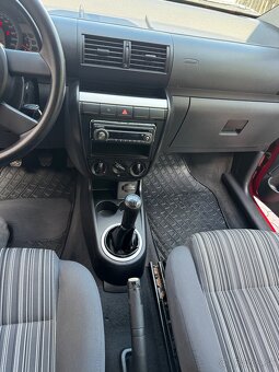 Volkswagen Fox - 8