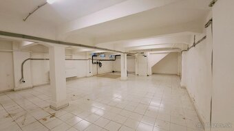 Skladový priestor 162,66 m2 s parkovaním, Rastislavova 68 - 8