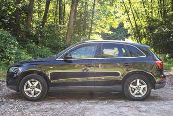 Audi Q5 2.0TDi S line /aj na splátky/ - 8