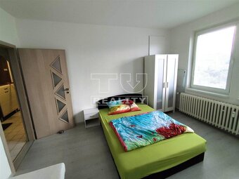 Predaj priestranného slnečného bytu s lodžiou aj... - 8