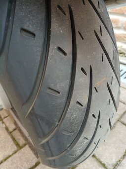 YAMAHA FJR 1300 AE - 8