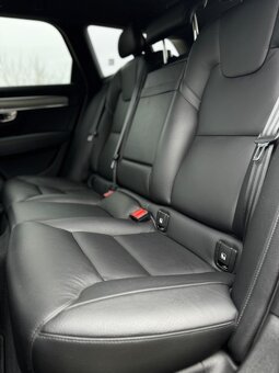 Volvo V90 D4,Momentum,4x4, A/T - 8