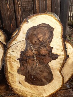 predám orechové drevo - 8