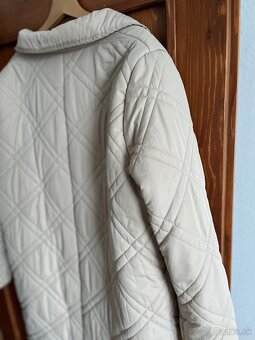 F&F oversize dlhá bunda smotanová č. 46 - 8