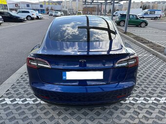 Tesla Model 3 SR+ - 8