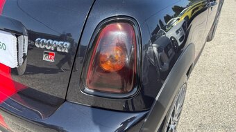 Mini Cooper 1,6 16V - 8