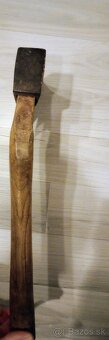 Starožitná sekera tesárska kresačka - 8