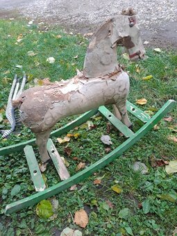 Starozitny konik na predaj - 8
