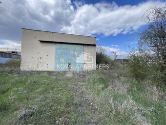 Predaj Administratívnej budovy s Halou v lokalite Dolné Kršk - 8
