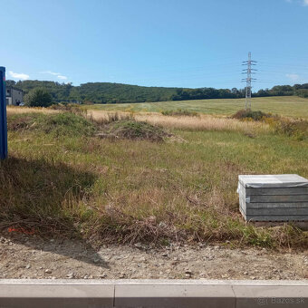 RealityKolesár predáva pozemok 590m2 Hrašovík KE okolie - 8