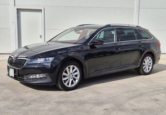 Škoda Superb STYLE PLUS 11/2022 DSG Webasto Matrix Kamera
- 8