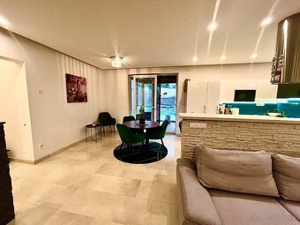 Pekný apartmánový dom - Budimír - 8