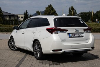 Toyota Auris 1.6 D-4D S&S Executive (2015). - 8