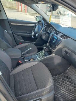 Skoda Octavia Scout 2.0 TDI - 8
