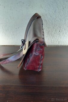 Starožitná koženná  brašňa - 8