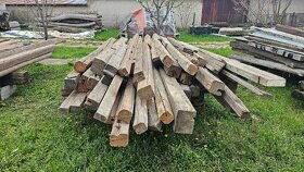 Staré drevené hranoly - 8