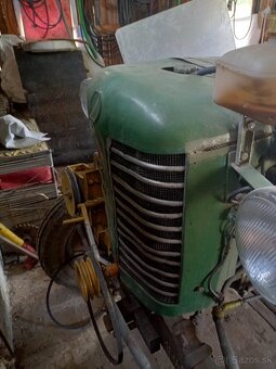 Zetor 25 - 8
