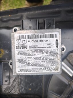 Ford Mondeo Mk3 2.0tdci - 8