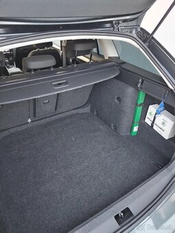 Škoda Octávia Combi 1,6 TDI DSG Style - 8