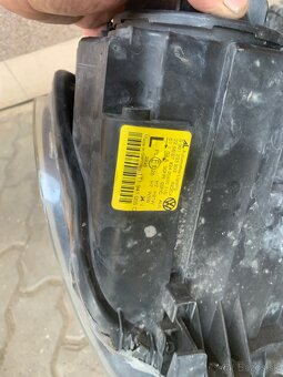 Predám predné svetla do vw Touran facelift - 8