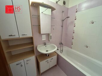 Prenájom 3 izb. bytu s balkónom v NZ - 8