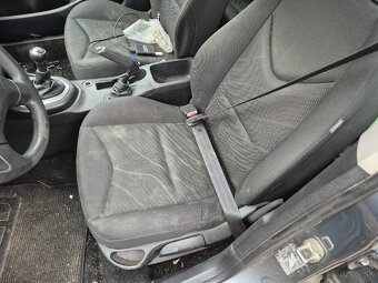 Peugeot 308 1.4vti - 8