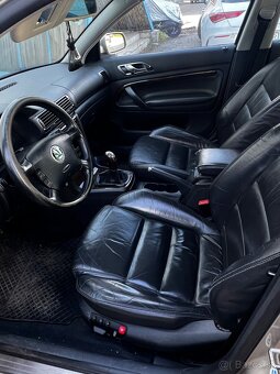 Škoda SuperB 2.5TDI - 8