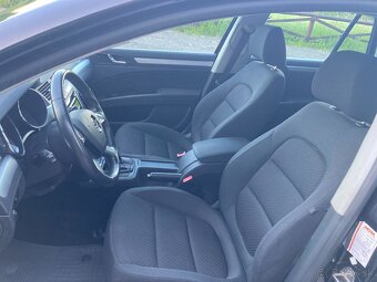 Škoda Superb Combi 2.0 TDI CR 170k Elegance - 8