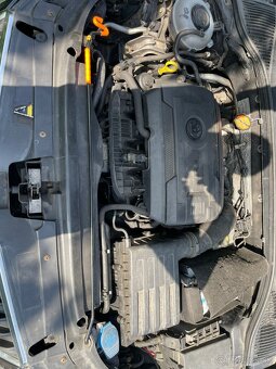 Škoda Octavia 1.8TSi 132kw, r.2013, climatronic, DSG - 8