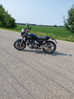 KAWASAKI ZEPHYR 550 - 8