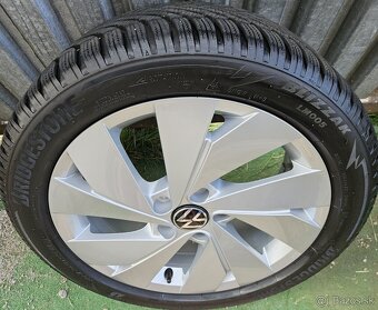 Originálna zimná sada VW - 5x112 r17 + 205/50 r17 93H - 8