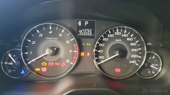 SUBARU LEGACY  limuzína 2.5 benzin - 8