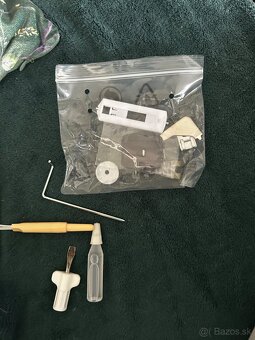 Šijací stroj s príslušenstvom - 8