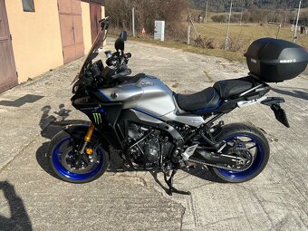 Yamaha tracer 9 gt 2022  10000km - 8